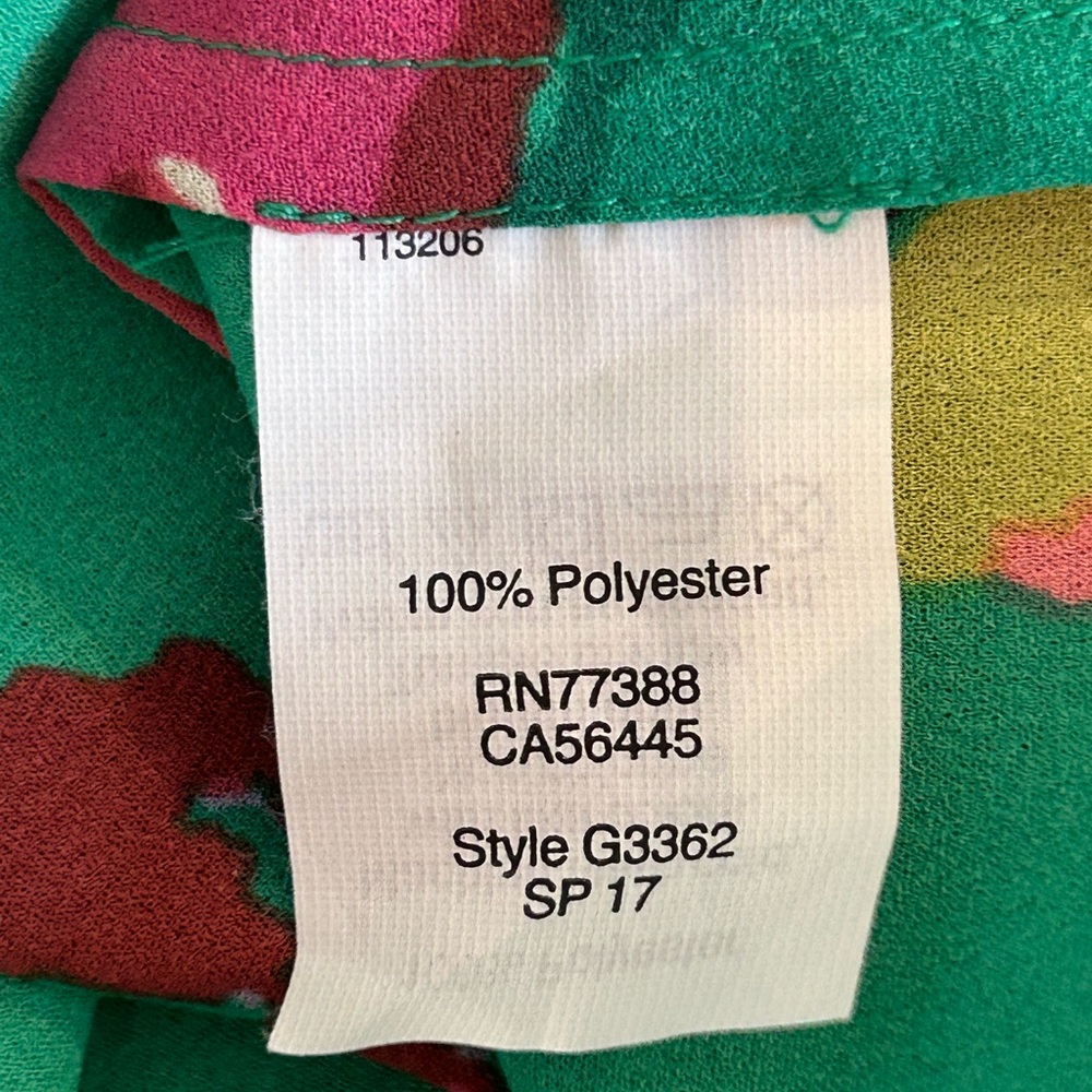 J CREW s10 split neck-flutter slv top in Kelly green Asian inspired floral print - Picture 5 of 5